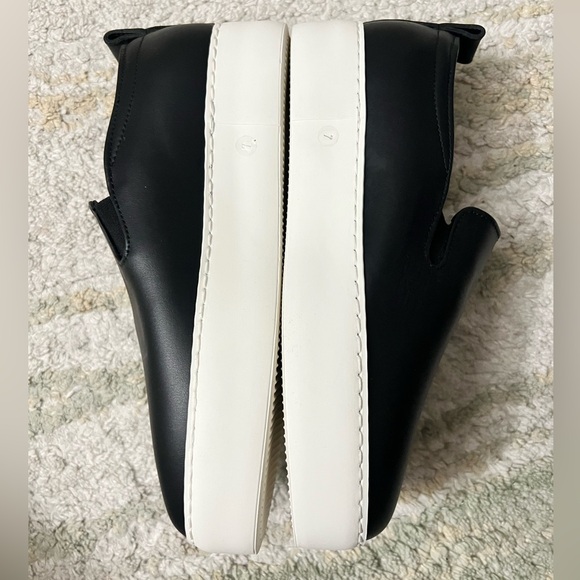 Brand new Koio Jedi shoes sz 37/7

Never worn, need smaller size. - Picture 6 of 9